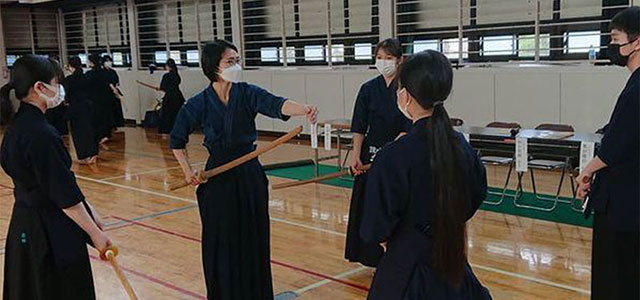 令和４年5月7日（土）に三段以下剣道形講習会が行われました。　