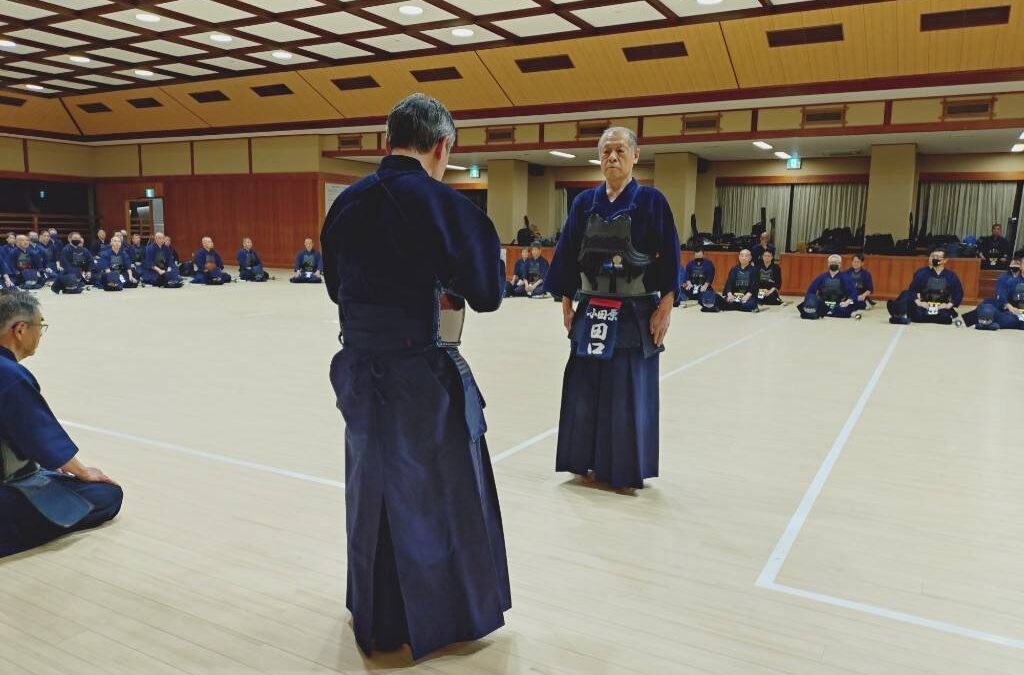 小田原剣道連盟田口会長が、神奈川県剣道連盟合同稽古会の皆勤賞受賞を受賞されました。